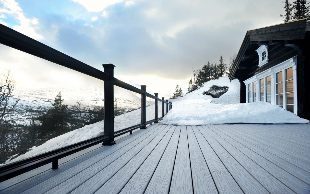 Ways to Heat Your Outdoor Deck in Winter