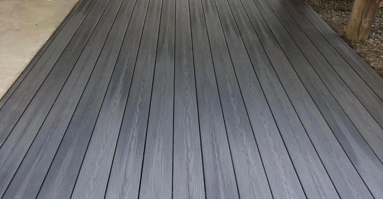 Outdoor wood plastic floor